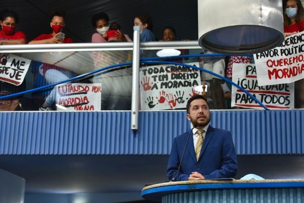 Moradores de ocupação fazem protesto na Câmara de Vitória por Fernando Madeira