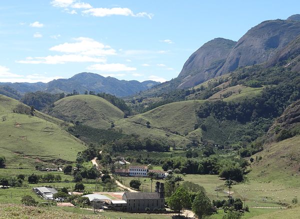 Casarão da Fazenda do Centro, em Castelo, Sul do ES por Instituto Frei Manuel Simon  (IFMS)