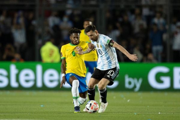 Brasil e Argentina se enfrentam hoje à noite no Maracanã com a garantia de  um grande público - D'a Paraíba