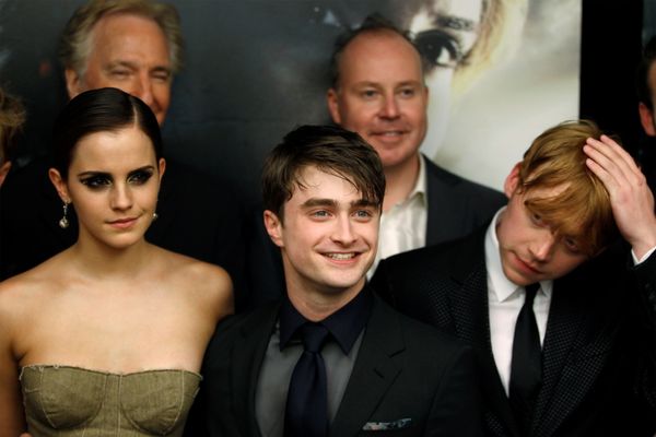Emma Watson, Daniel Radcliffe e Rupert Grint se reúnem em especial de TV
