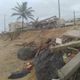 Imagem - Força da maré ajuda a destruir quiosque em Marataízes