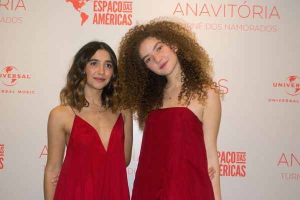 Duo Anavitória leva dois prêmios no Grammy Latino