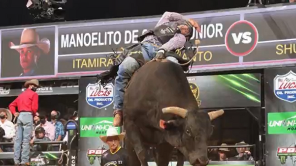 O capixaba participou da final mundial do Professional Bull Riders (PRB)