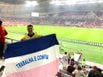 Leon com a bandeira do ES em Doha, no Catar, na final do Mundial de Clubes de 2019(Acervo pessoal/Leon Sayegh)