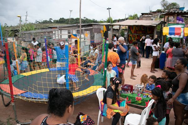 Brincadeiras durante o Dia das Crianças realizado pela parceria Sindipetro-ES e Cufa por Victor Adams/Sindipetro-ES