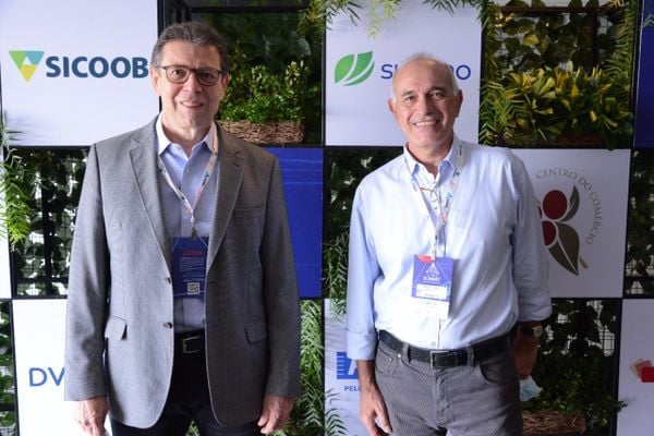 Luiz Wagner Chieppe e Abdo Chequer por Arthur Louzada