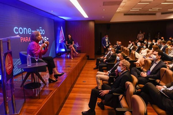 Vitória Summit – Encontro de Líderes 2021, promovido pela Rede Gazeta por Vítor Jubini