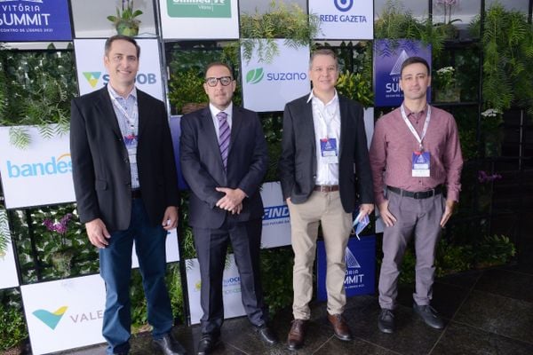 Davi Wescley, Teco Medina, Márcio Chagas e Gabriel Moura por Arthur Louzada