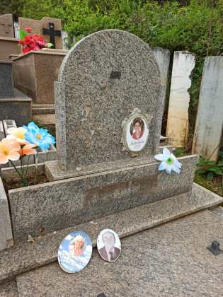 Destruição e furtos em cemitério na localidade de São João de Viçosa, em Venda Nova do Imigrante por Reprodução/ redes sociais