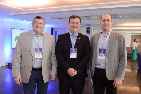Jorge Nicchio, Gustavo Peixoto e Nailson Dalla Bernardina por Arthur Louzada