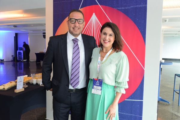 Teco Medina e Renata Rasseli por Arthur Louzada