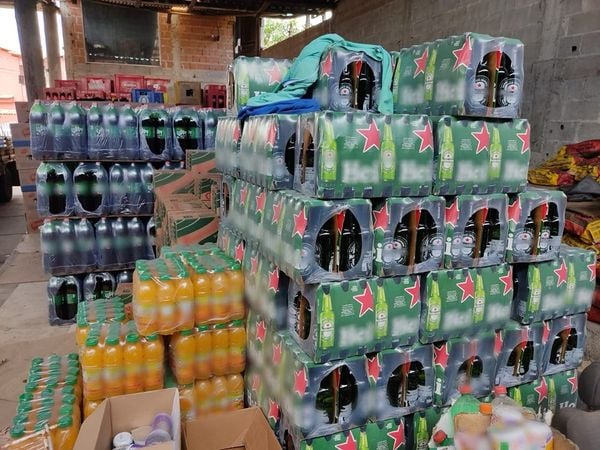 Operação apreende mais de 45 mil latas de cerveja no município de Piúma
