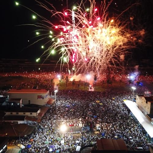 Evento foi cancelado diante da possibilidade de uma quarta onda com chegada da Ômicron — mutação do coronavírus — ao país. Segundo a prefeitura, a queima de fogos está mantida no balneário