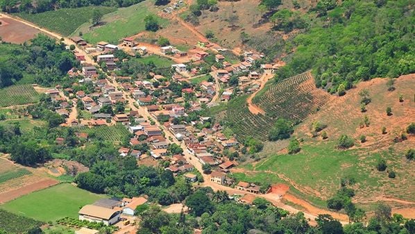 Eraldo Schiffebein, de 58 anos, foi encontrado por trabalhadores que faziam a colheita de inhame na manhã de terça-feira (3)