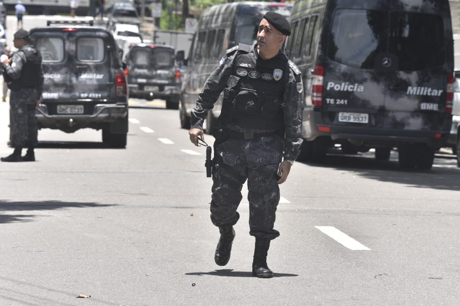 BME faz cerco em Vila Velha contra suspeito de atirar no pai em Vitória