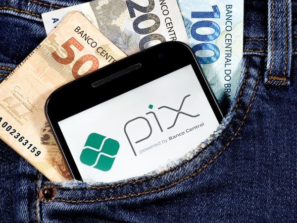 Pix ganha cada vez mais funções, uma delas é a possibilidade de troco e saque