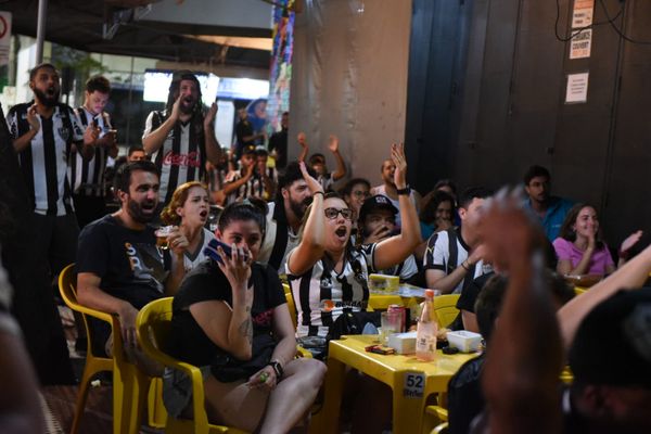 Capixabas que torcem para o Atlético-MG viveram carrossel de emoções em jogo que garantiu o título para o Galo por Fernando Madeira