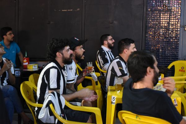 Capixabas que torcem para o Atlético-MG viveram carrossel de emoções em jogo que garantiu o título para o Galo por Fernando Madeira