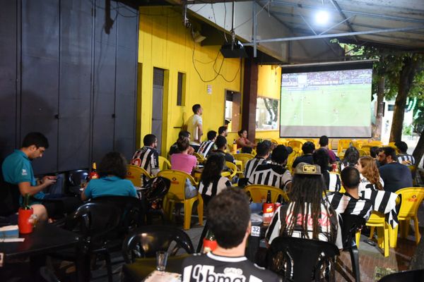 Capixabas que torcem para o Atlético-MG viveram carrossel de emoções em jogo que garantiu o título para o Galo por Fernando Madeira