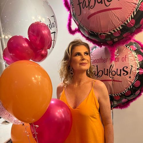 Fabiana Croce celebra aniversário com a família em Vitória