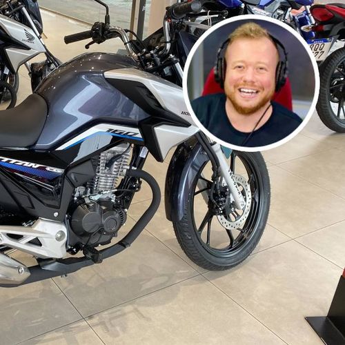 Após retirar a motocicleta Honda CG Titan 160 pela manhã desta segunda (6) da concessionária, Bruninho Andrade foi a um supermercado à noite e, no estacionamento, o veículo foi levado em questão de minutos
