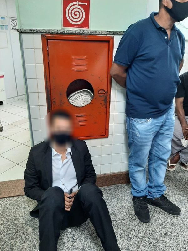 Pronto Atendimento da Praia do Suá, em Vitória, ficou lotado nesta terça-feira (7)