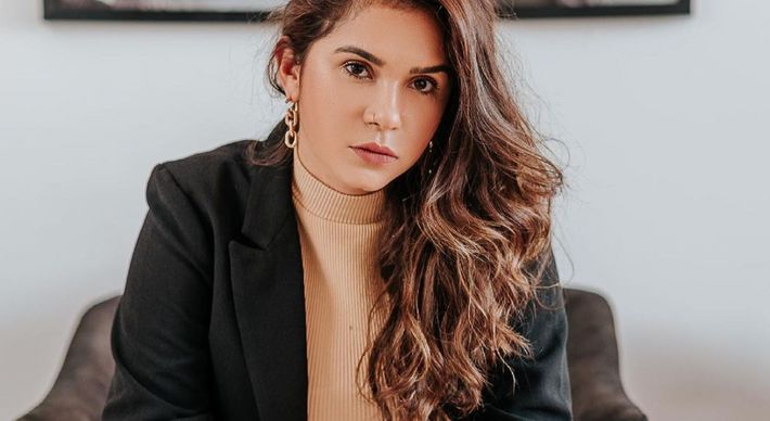 'É ingratidão da minha parte e egoísmo querer que ela fique nesse plano, mas está doendo', disse a advogada, em seu Instagram