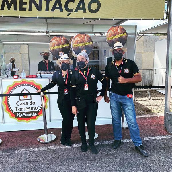A equipe esteve presença durante todo o final de semana do Prêmio e atendeu duas alas do público presente. 