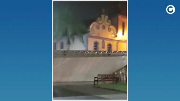 Estrutura após impacto da chuva em Conceição da Barra