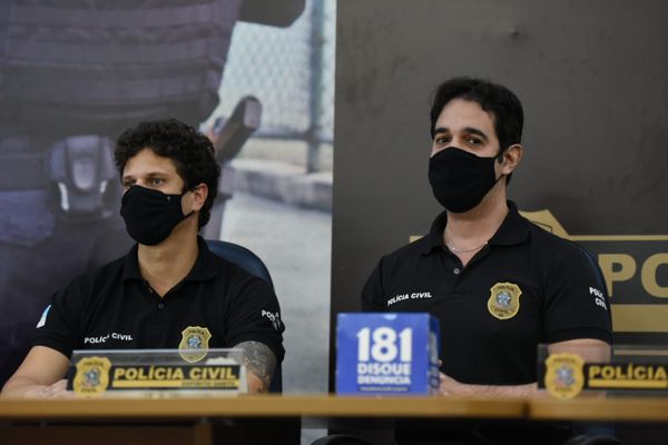 Coletiva de imprensa sobre jovem que foi preso por pedofilia e por induzir garota a matar os pais no ES por Fernando Madeira
