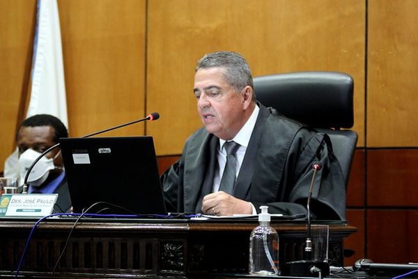 Presidente do TRE-ES, José Paulo Calmon Nogueira da Gama