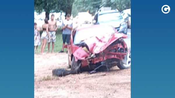 Motorista perde controle do carro e mata mãe e filha atropeladas na BR 101