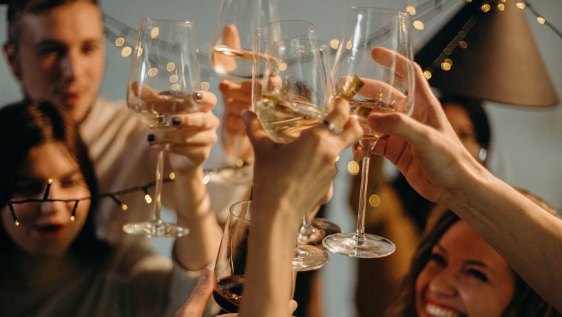 Festa de confraternização da empresa: devo ou não ir?