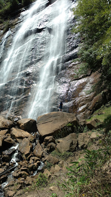 Cachoeira do Furlan, em Castelo, Sul do ES por Thiago Thom