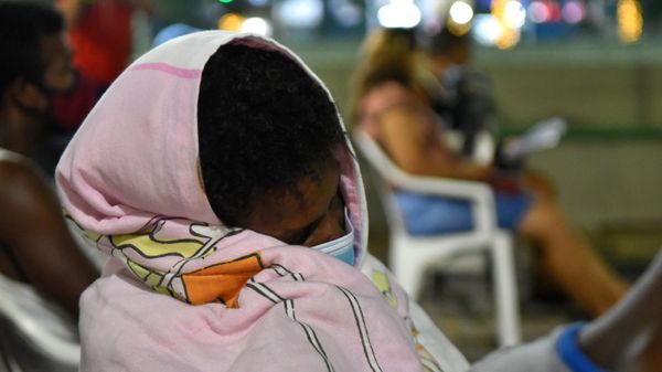 Ceia de Natal com pessoas em situação de rua por Fernando Madeira