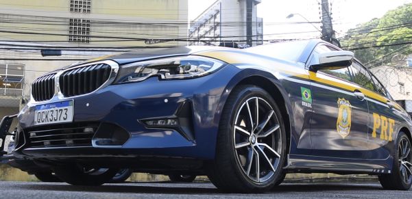 O 320i não pode ser utilizado em perseguições devido ao elevado custo de manutenção que possui por Fernando Madeira