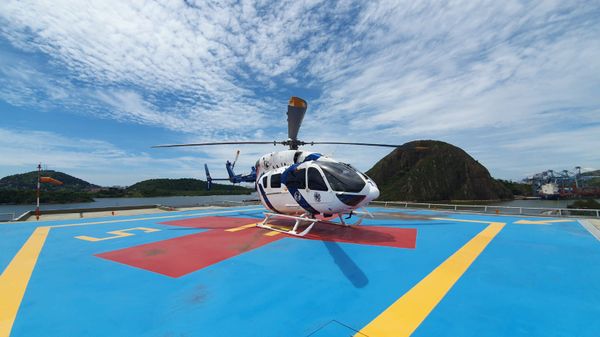 Vítimas de acidente de bicicleta em Venda Nova do Imigrante foram socorridas pelo Notaer por Divulgação/Notaer