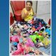 Imagem - Mulher se comove com cartinhas de Natal não adotadas e faz surpresa a crianças