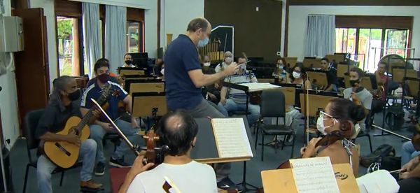 O violonista Elias Belmiro vai tocar junto com a Orquestra Sinfônica do Espírito Santo