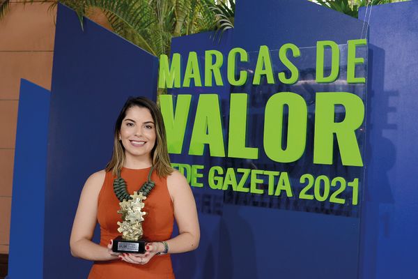 Prêmio Marcas de Valor 2021 - Carolina Marapodi - Shopping Vila Velha por Cloves Louzada