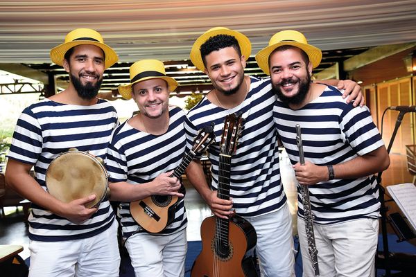 Grupo Brasil Pandeiro por Cloves e Arthur Louzada