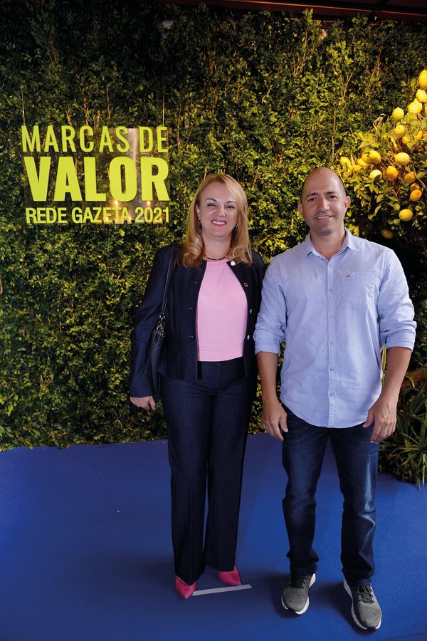 Ivone Sabatini e Sidy Marvilla por Cloves e Arthur Louzada