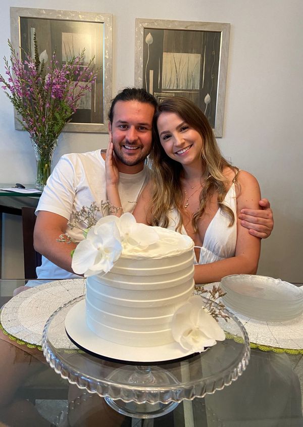 Izabela Stalzer e o noivo já definiram 21 de abril de 2023 como a data que vai subir ao altar