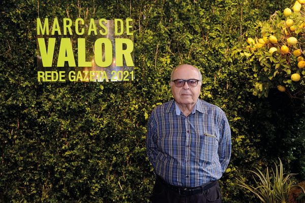 José Maurício Gomes por Cloves e Arthur Louzada
