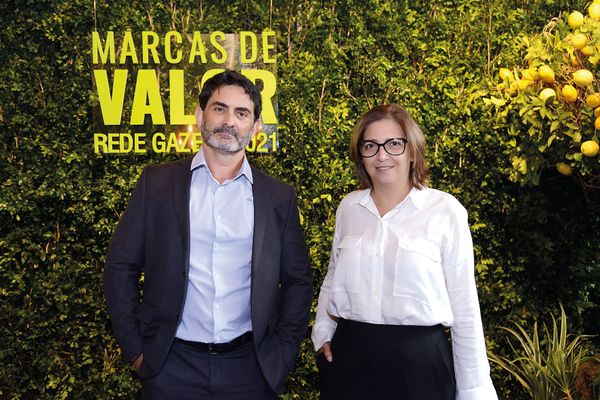 Richard Devos e Valéria Morgado por Cloves e Arthur Louzada