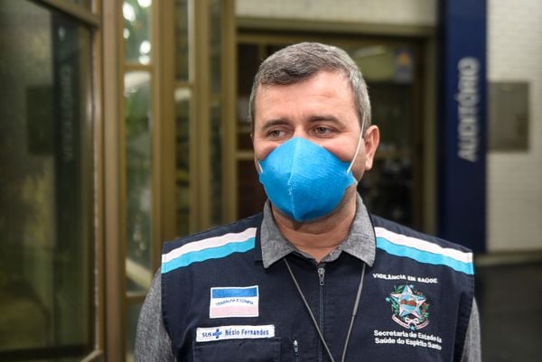 Nésio Fernandes, secretário estadual de saúde