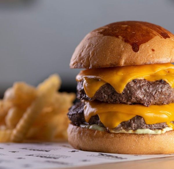Hambúrguer da lanchonete Burger & Fries
