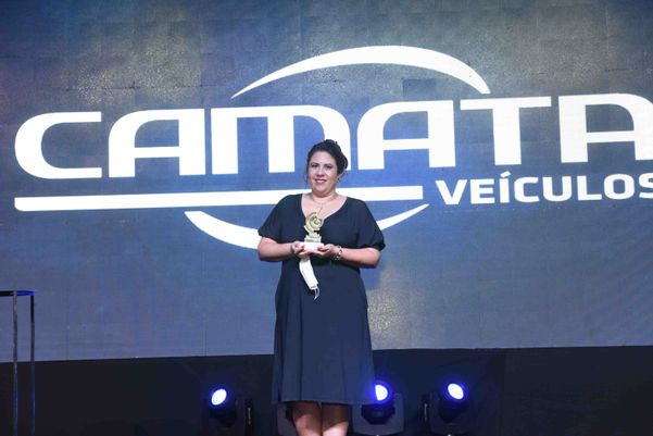 Leidiane  por Feeling Fotografia