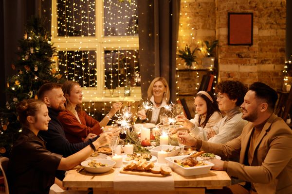 Como organizar uma festa de Natal em família? Especialista dá as dicas! |  CBN Vitória
