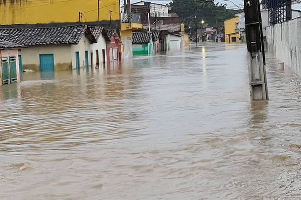 Estragos causados pela chuva na cidade de Ibicuí, tradicionalmente conhecida pelos festejos juninos